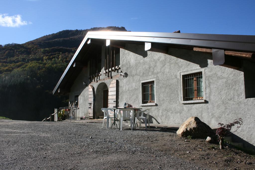 Agriturismo Cascina Cornella Cremeno Kültér fotó